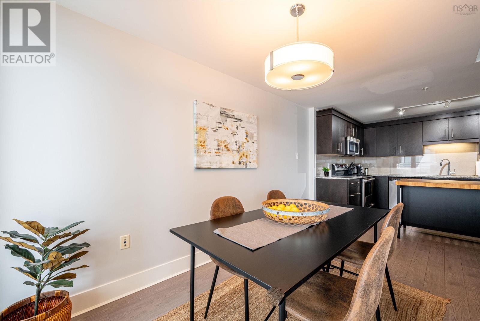 403 15 Kings Wharf Place Property Photo 18