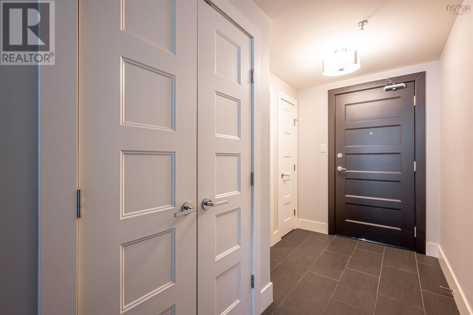 403 15 Kings Wharf Place Property Photo 26