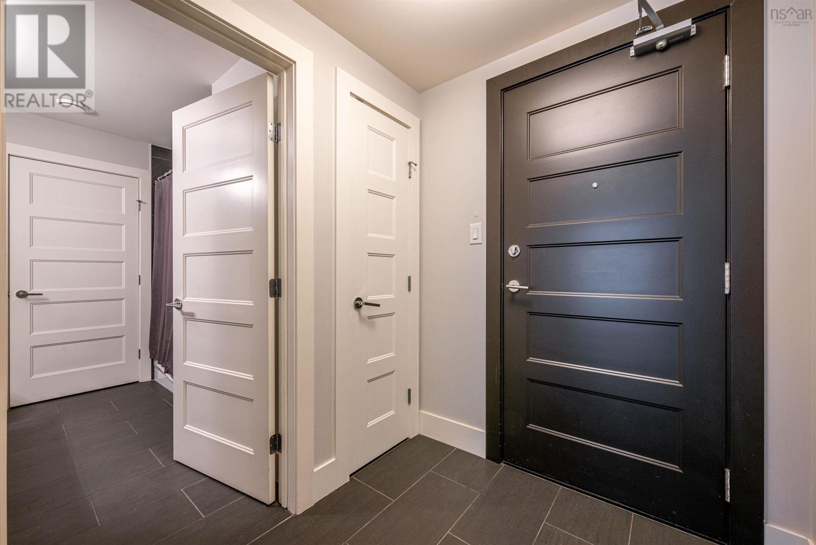 403 15 Kings Wharf Place Property Photo 28