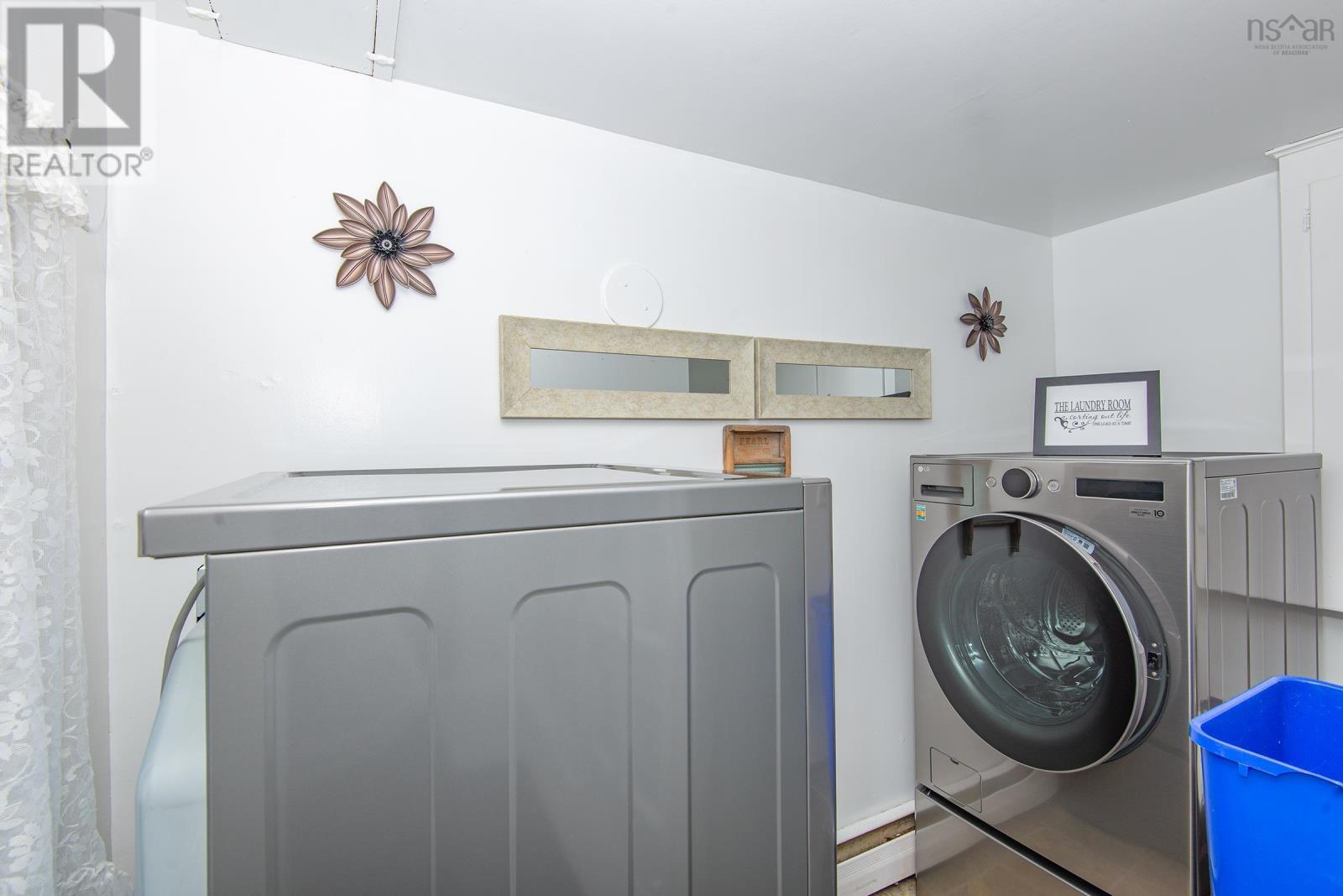 5402 Highway 1 Property Photo 16