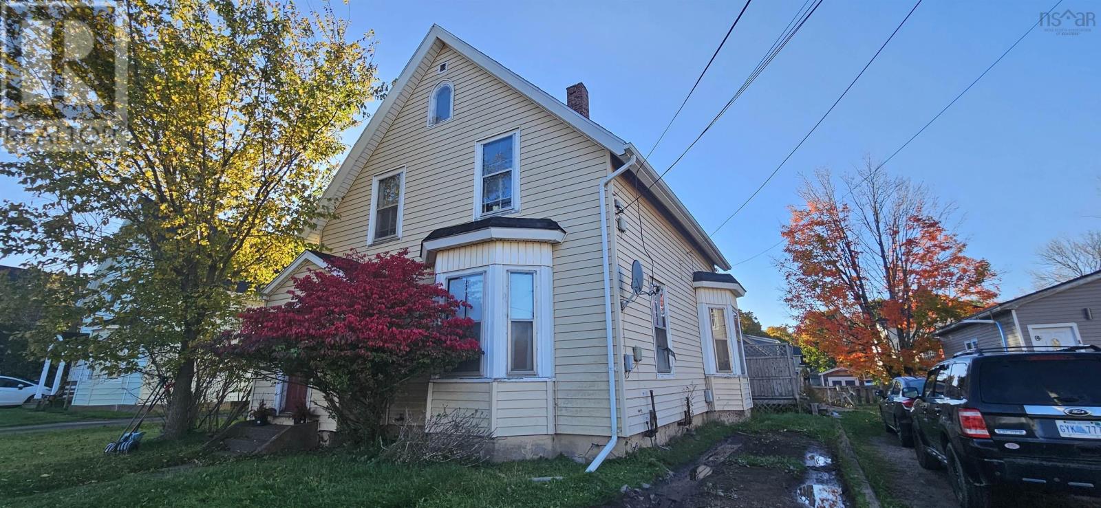 1090 Prince Street Property Photo 1