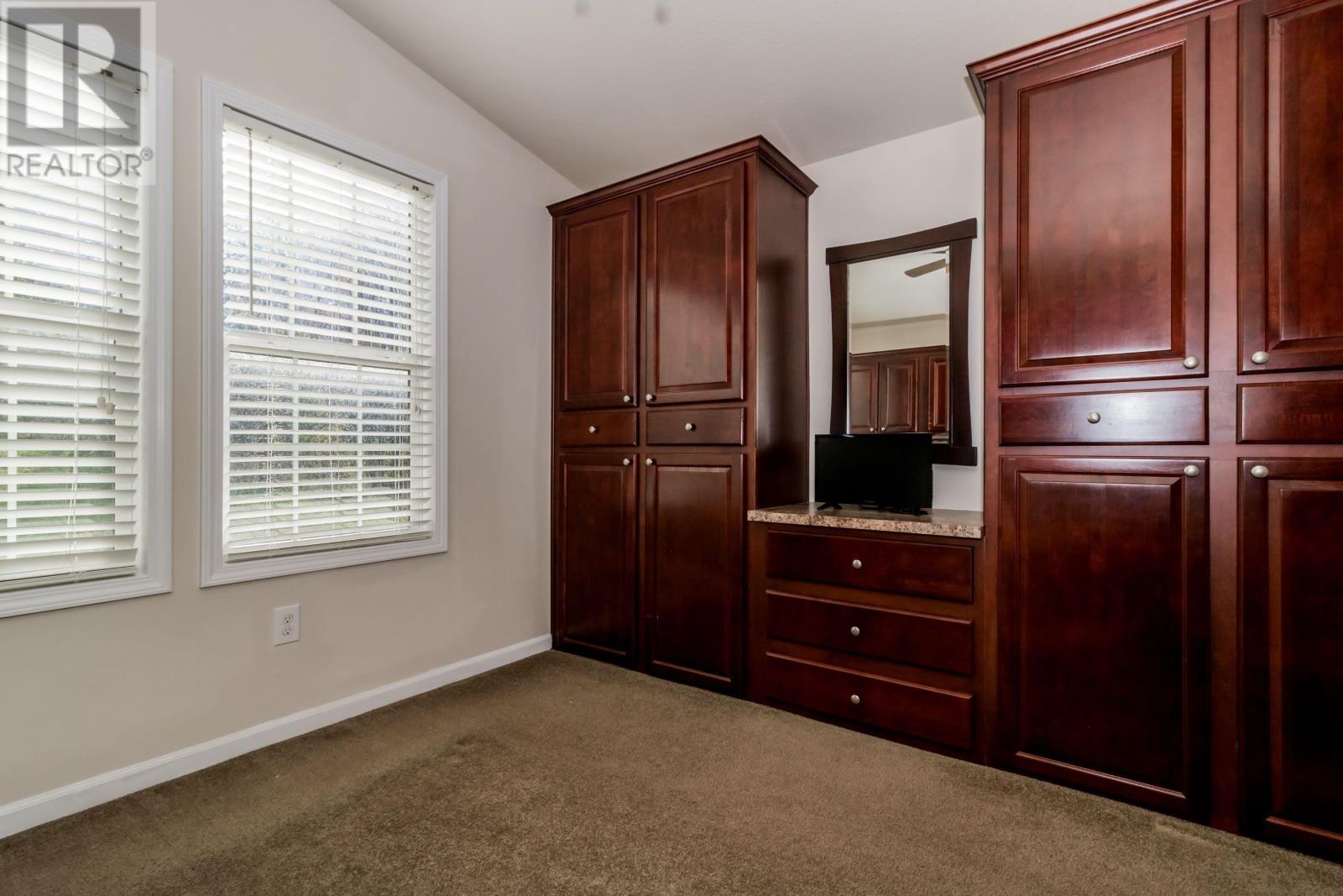 912 Ruggles Road Property Photo 20