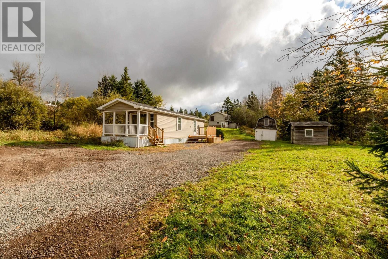 912 Ruggles Road Property Photo 41