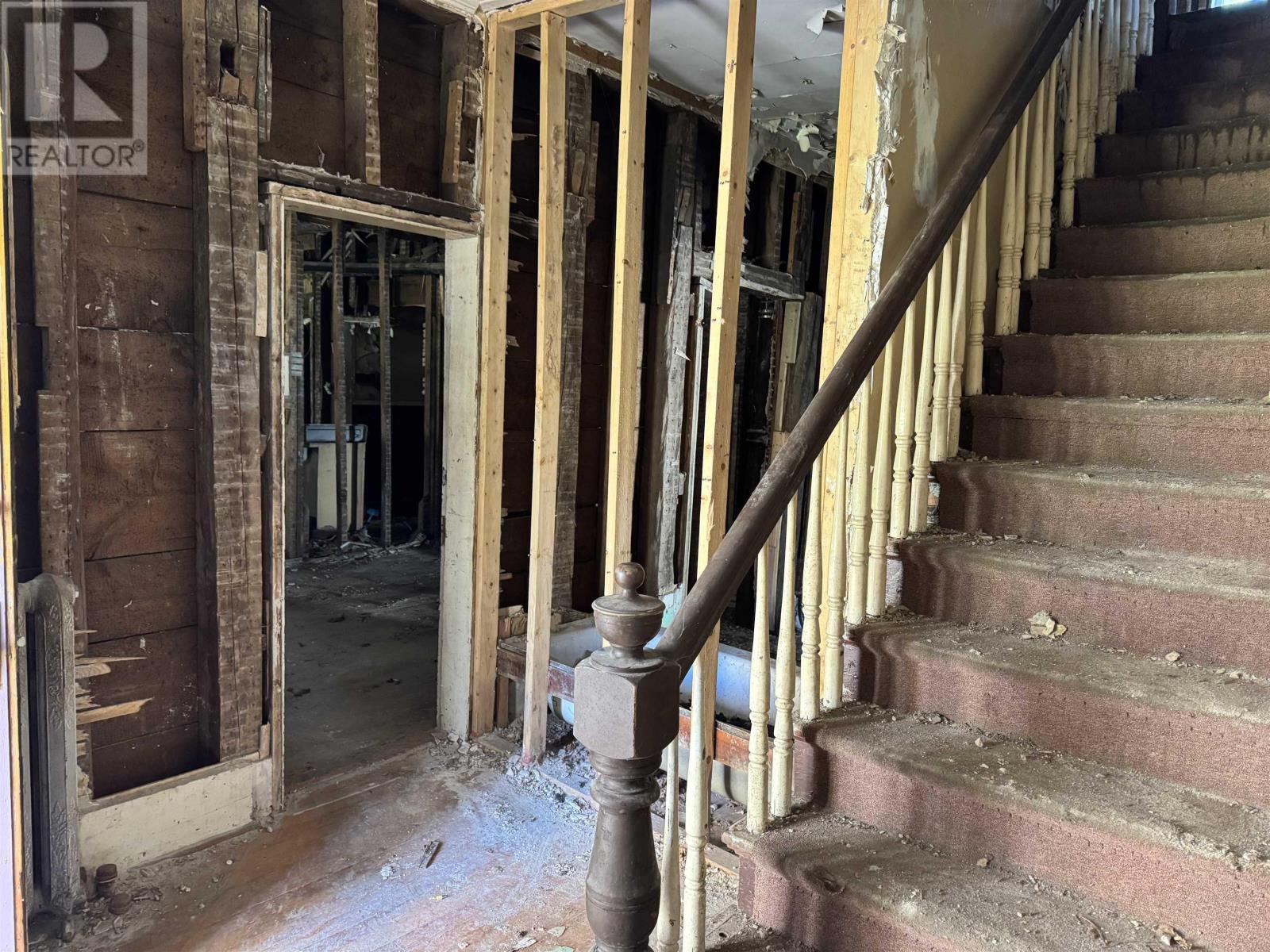 207 Maclean Street Property Photo 8