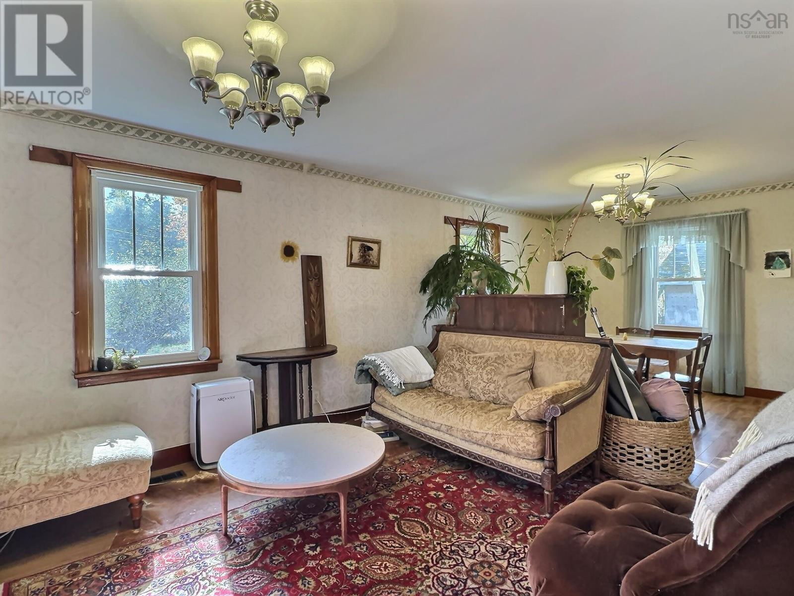 408 Salmon River Road Property Photo 6