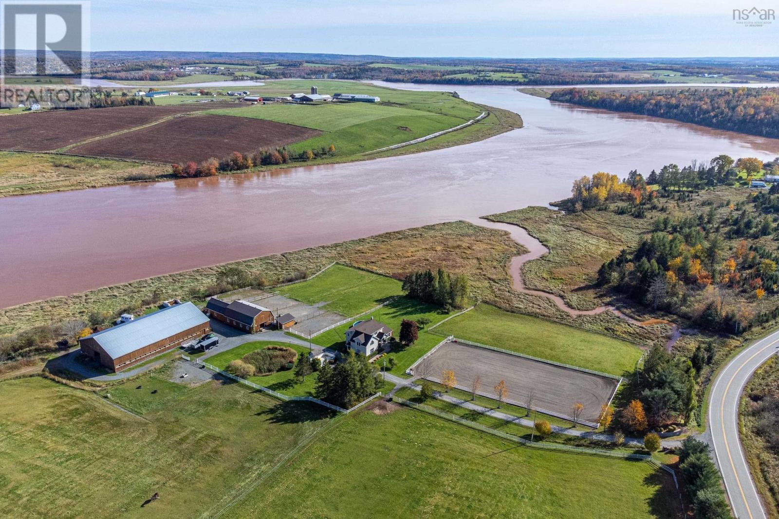 13155 Highway 215 Property Photo 1