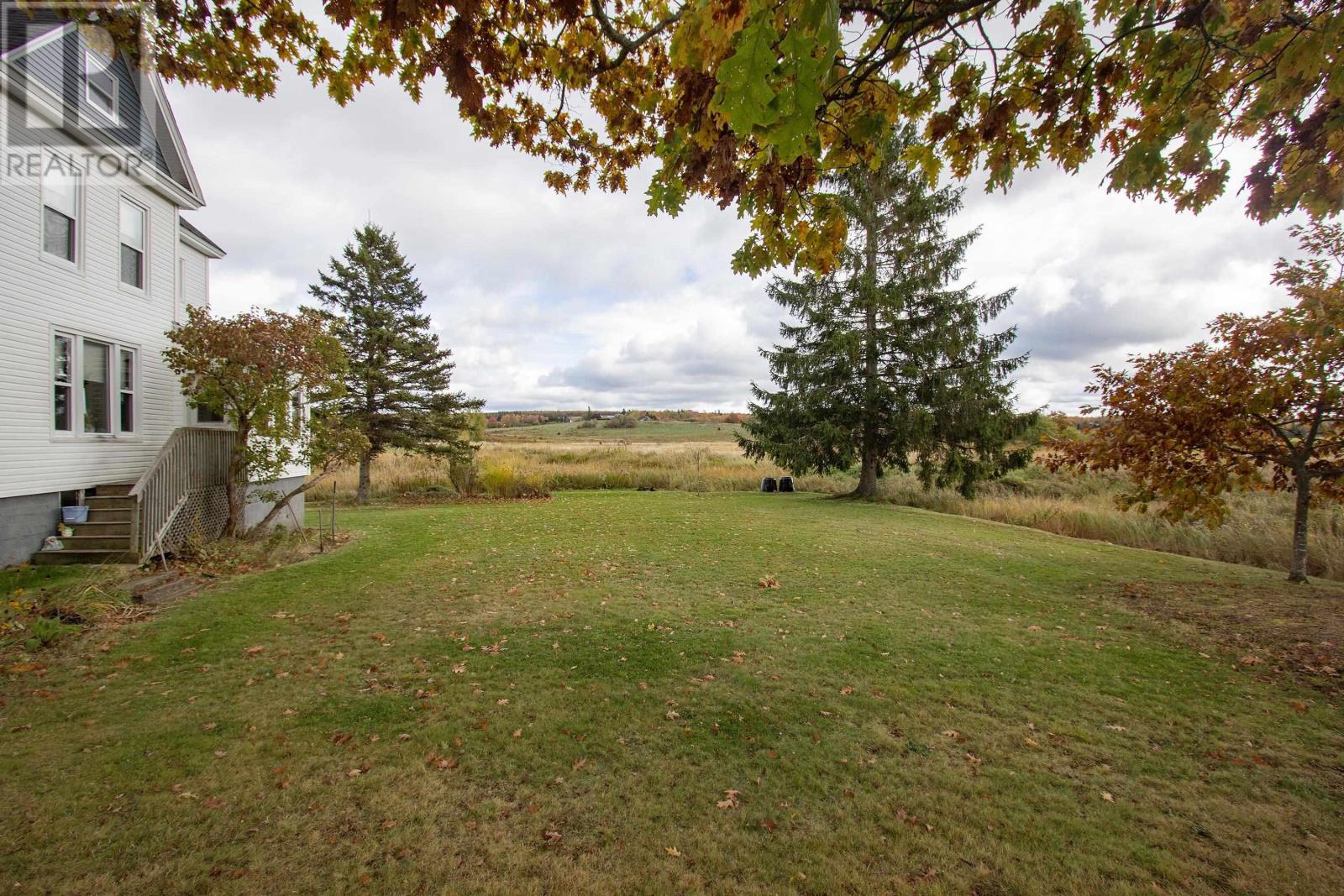 2696 Barronsfield Road Property Photo 5