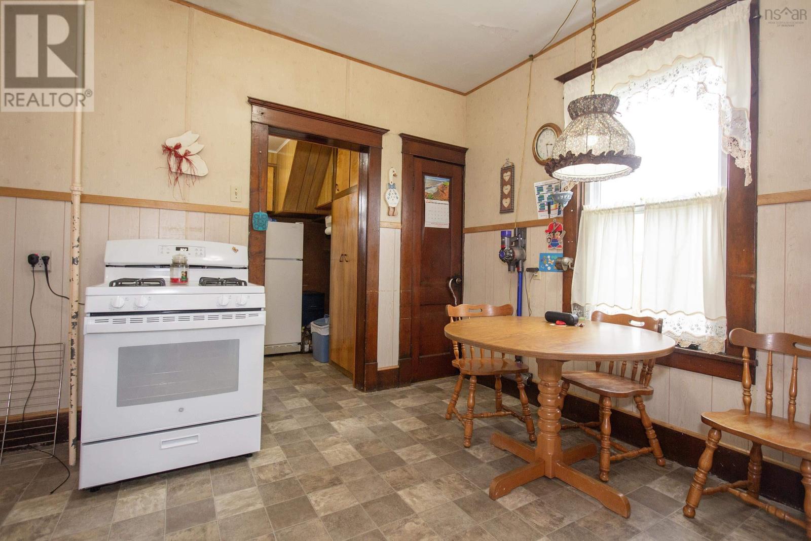 2696 Barronsfield Road Property Photo 22