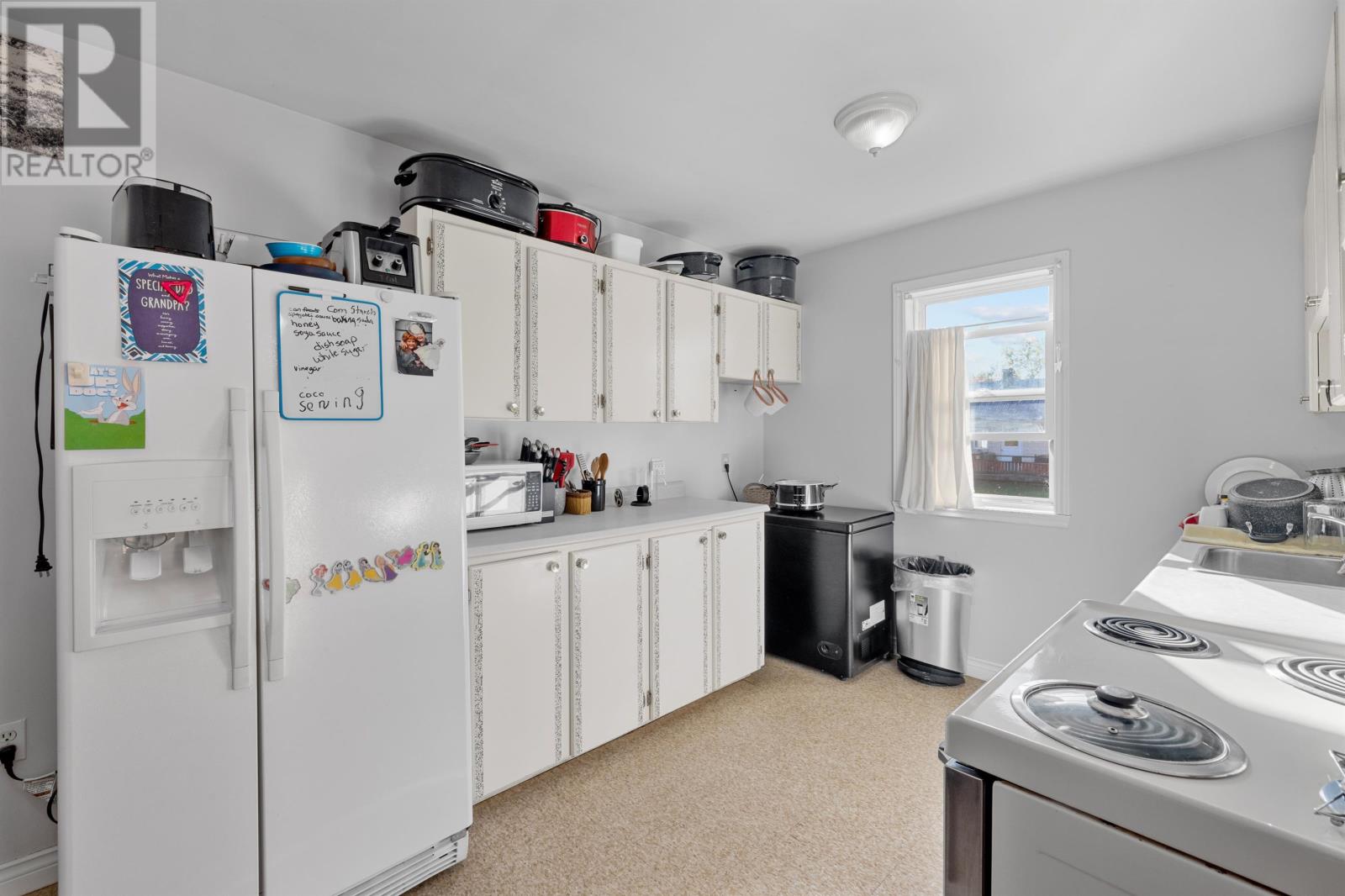 25 Maclaren Avenue Property Photo 11