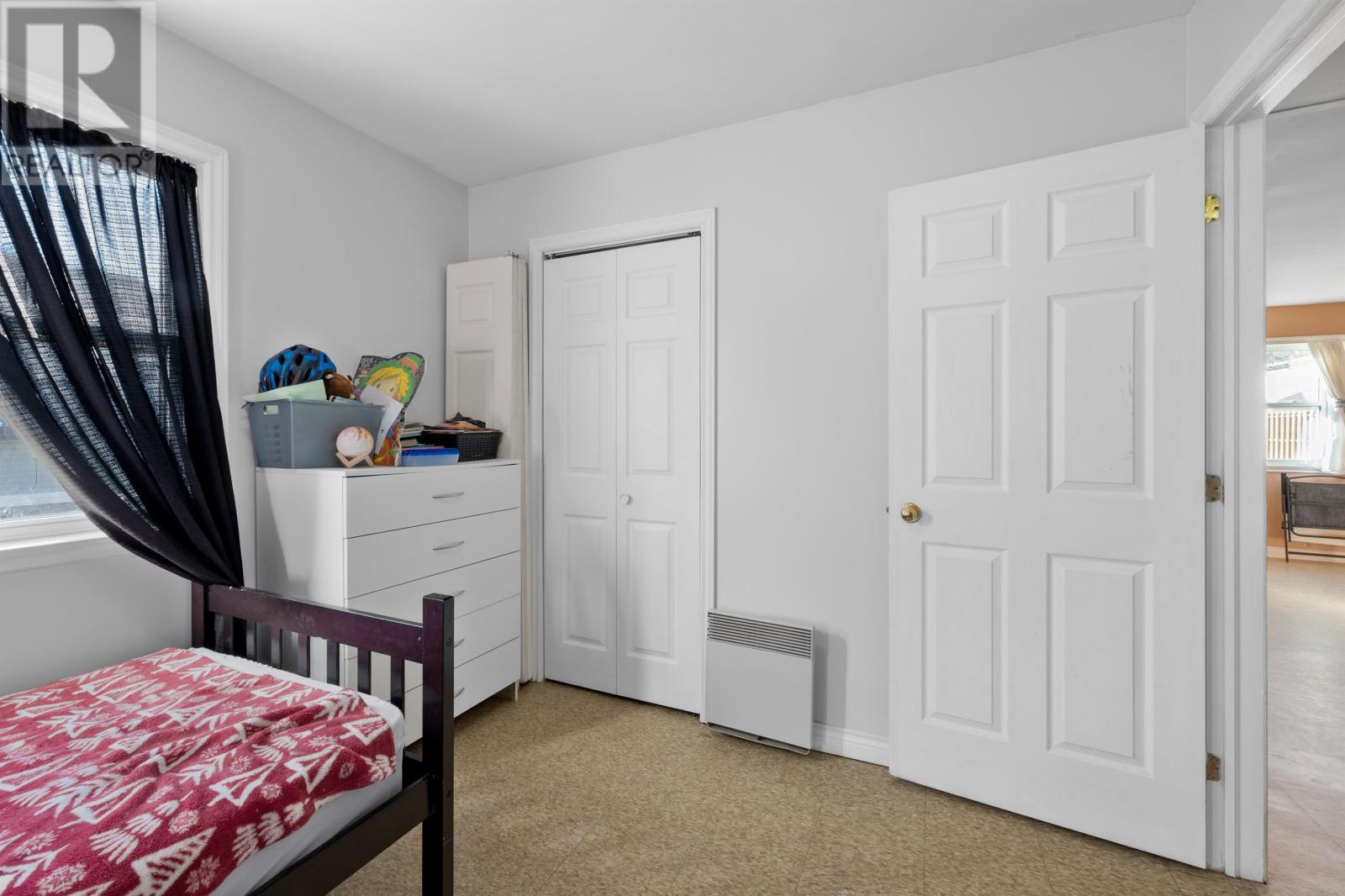 25 Maclaren Avenue Property Photo 16