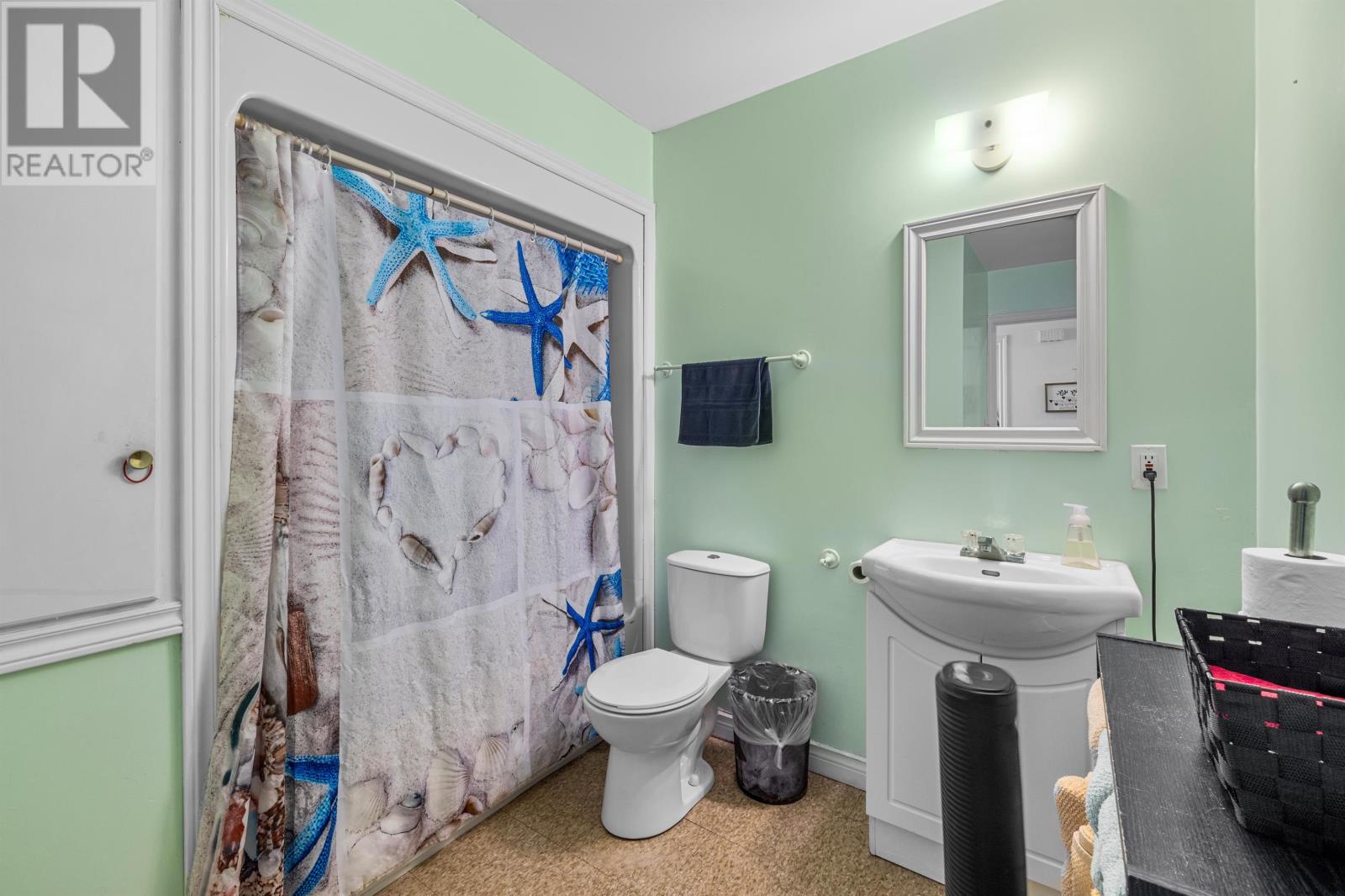 25 Maclaren Avenue Property Photo 17
