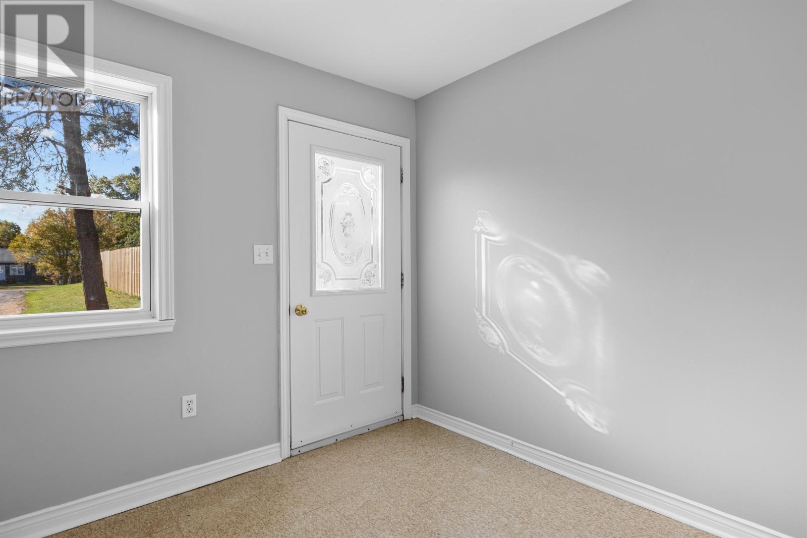 25 Maclaren Avenue Property Photo 19