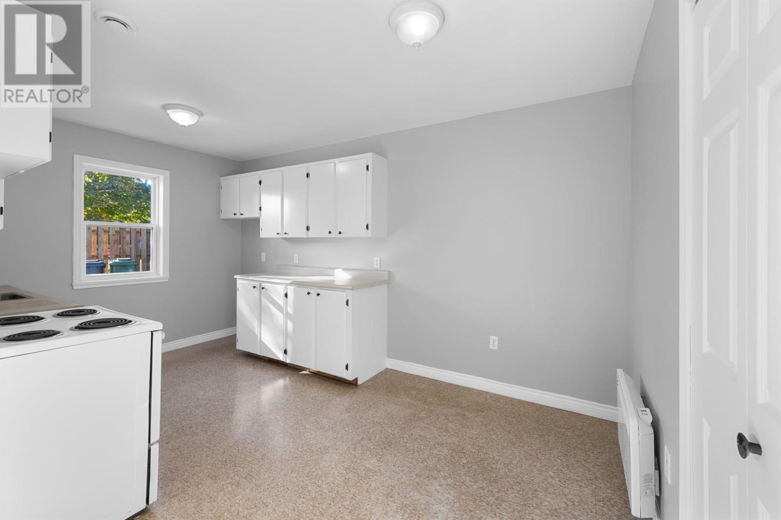 25 Maclaren Avenue Property Photo 24