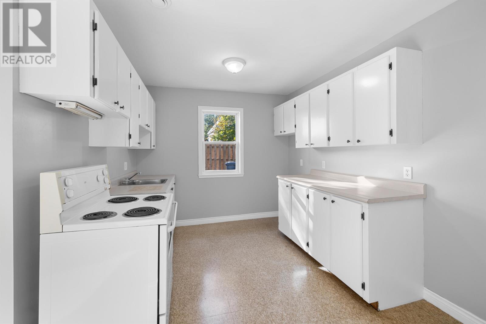 25 Maclaren Avenue Property Photo 25