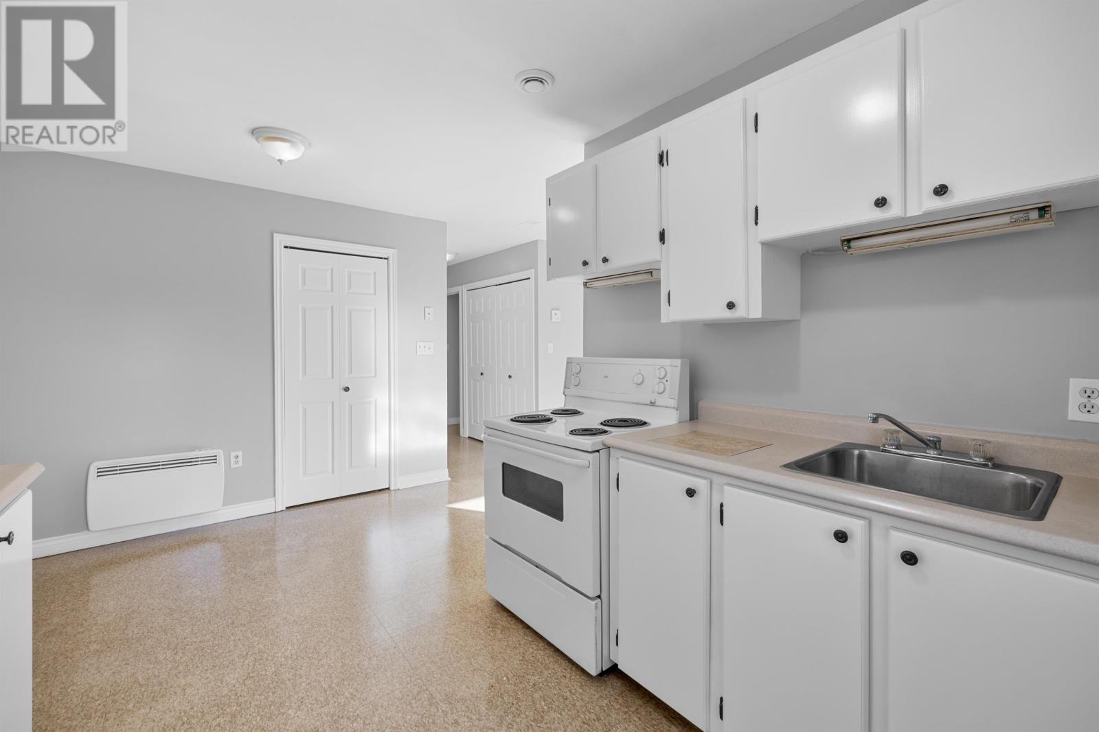 25 Maclaren Avenue Property Photo 28