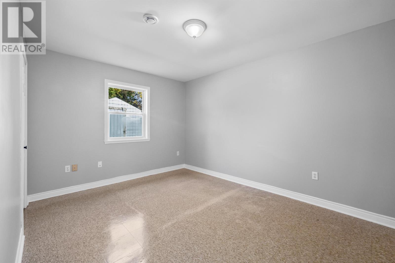 25 Maclaren Avenue Property Photo 35
