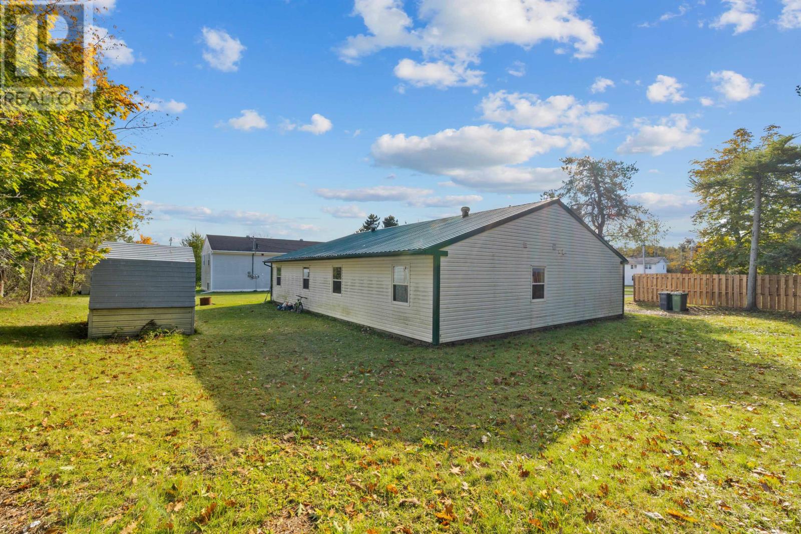 25 Maclaren Avenue Property Photo 40