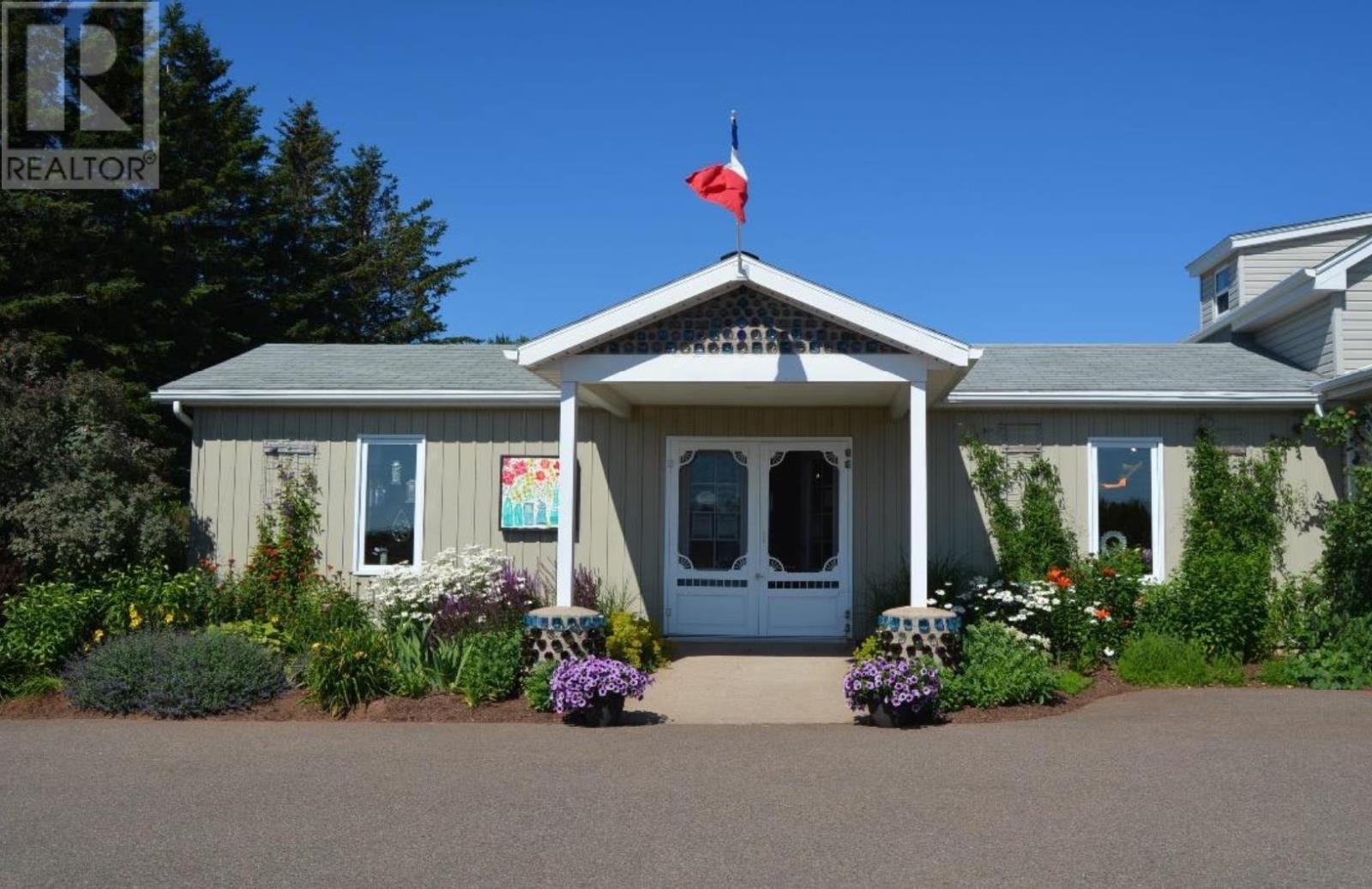 6891 11 Route Property Photo 2