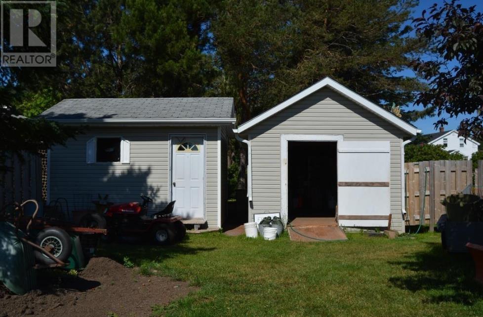 6891 11 Route Property Photo 6