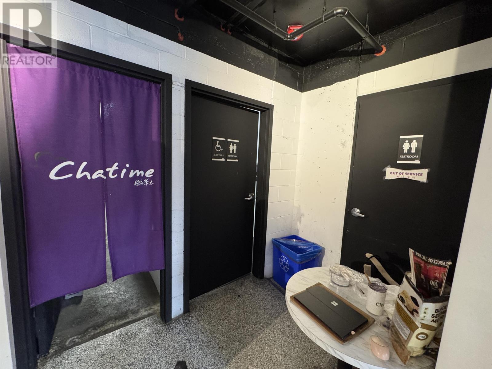 C 1070 Barrington Street Property Photo 3