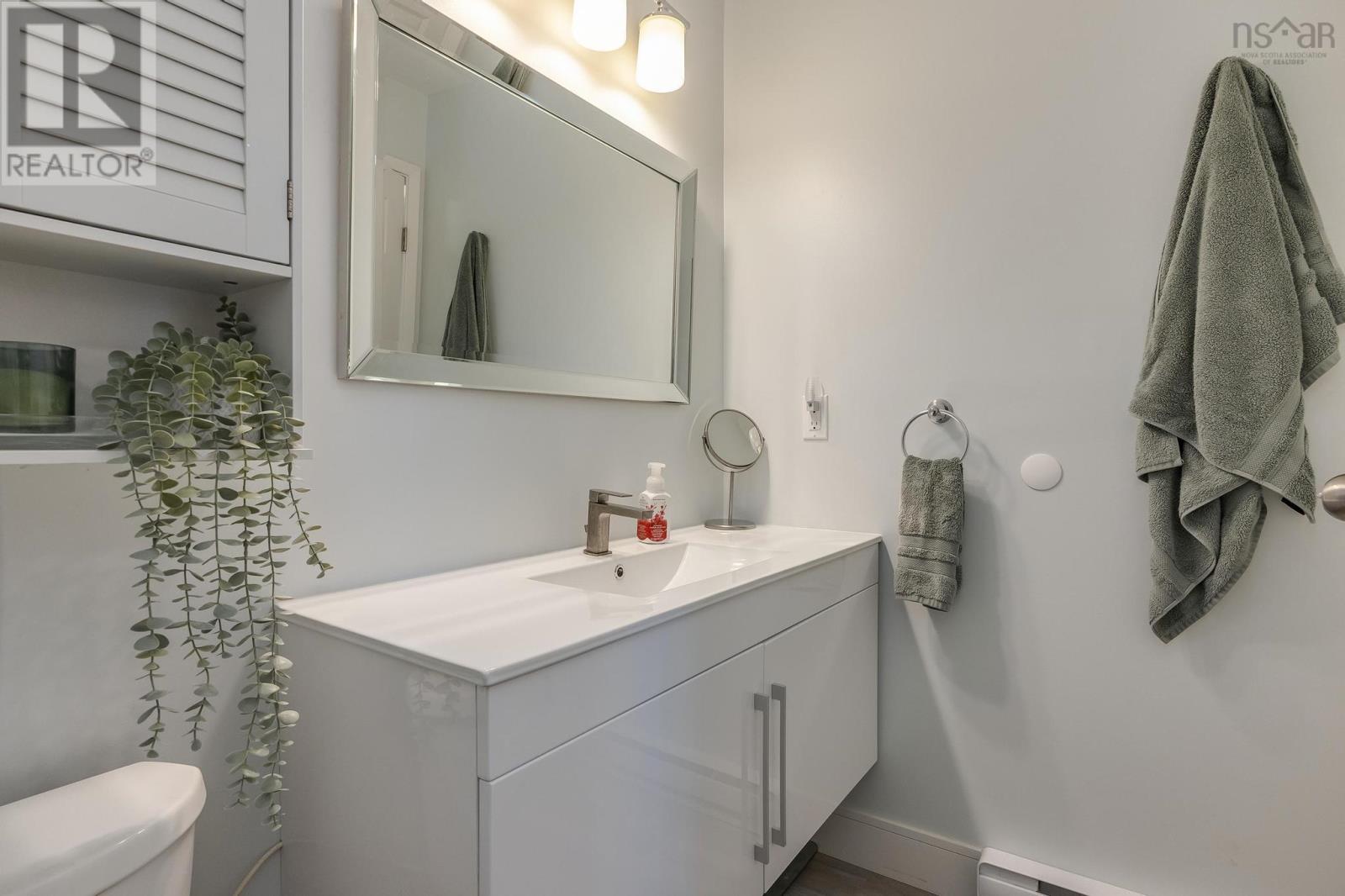 105 51 River Lane Property Photo 29