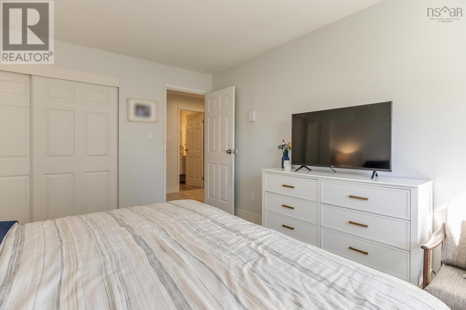 105 51 River Lane Property Photo 33