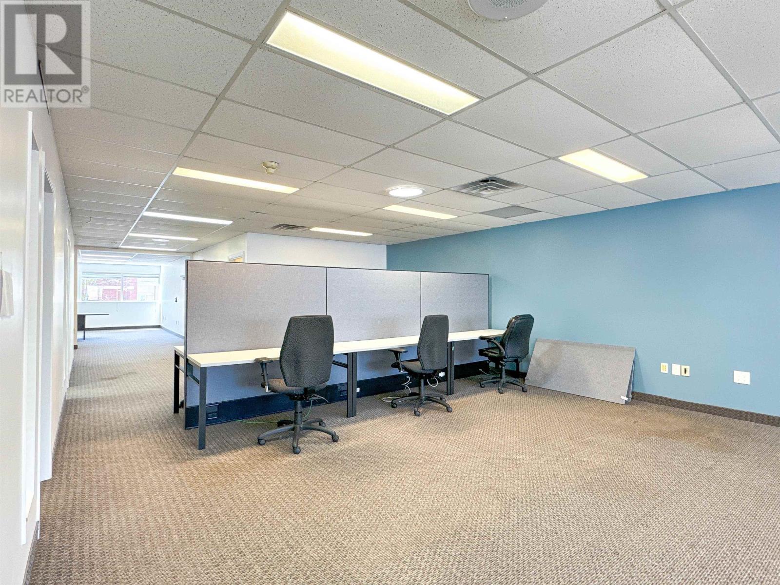 155 Queen Street Property Photo 12