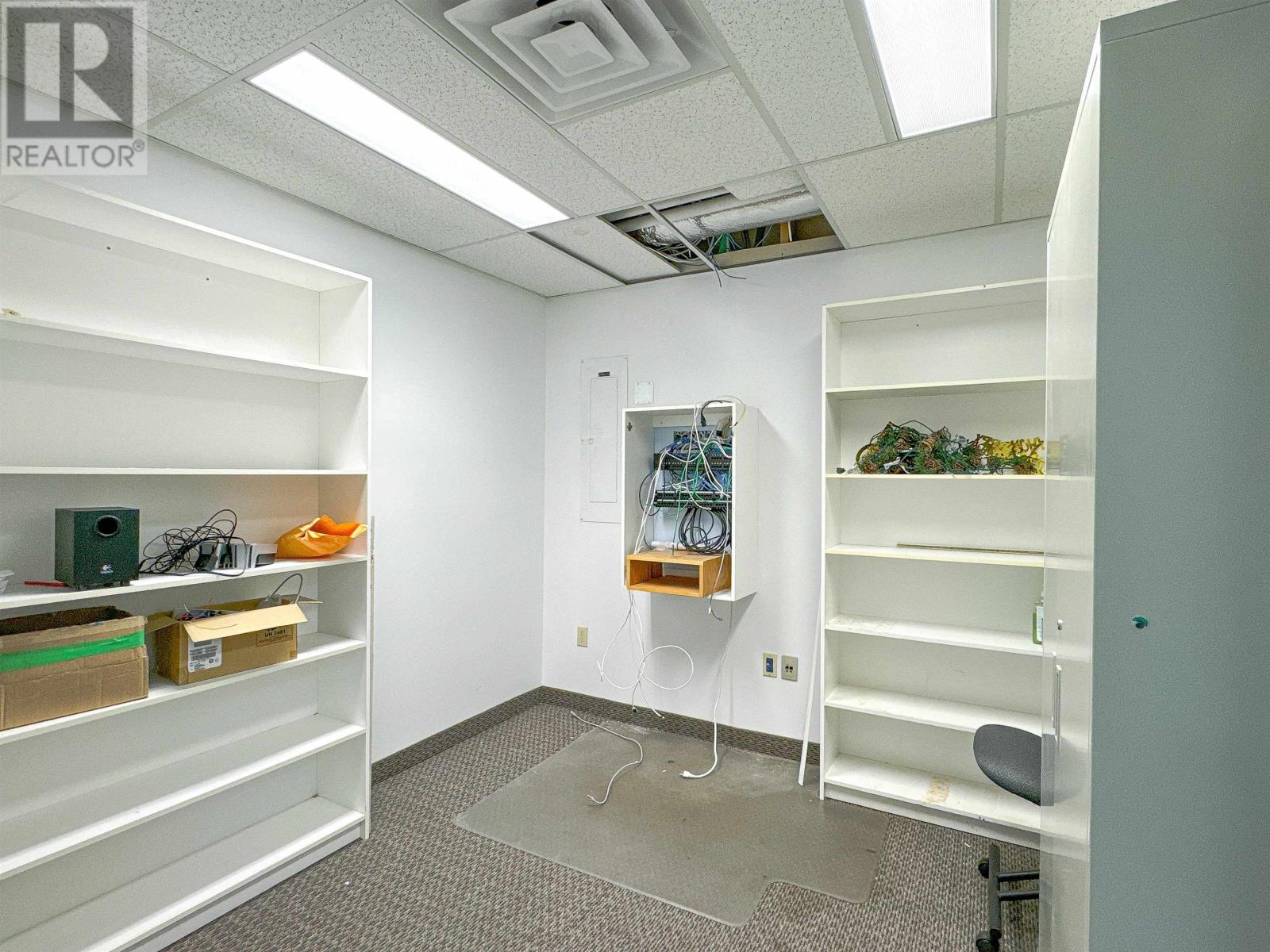 155 Queen Street Property Photo 17