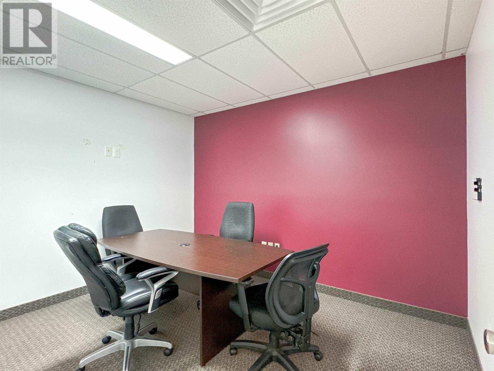 155 Queen Street Property Photo 18