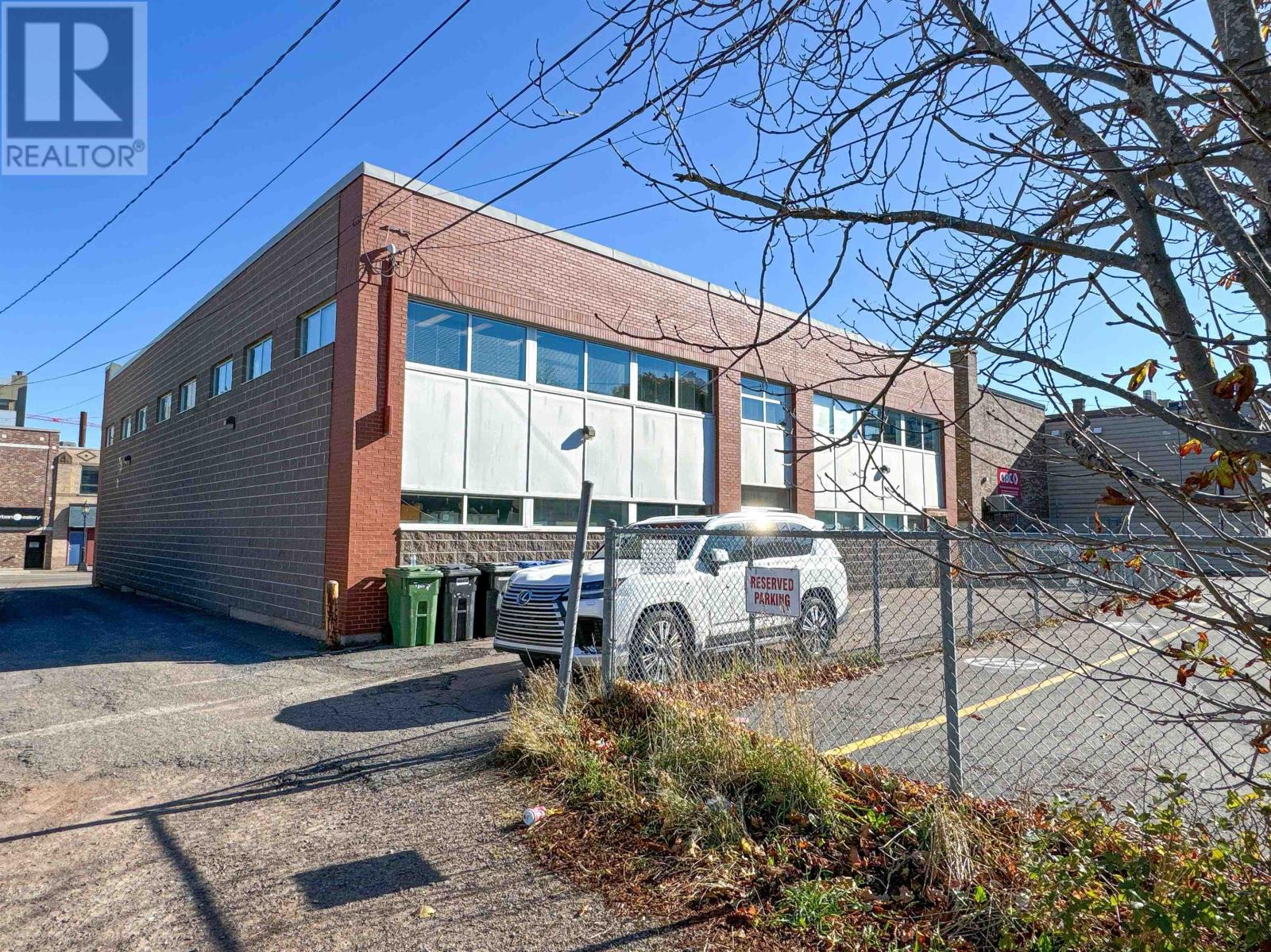 155 Queen Street Property Photo 20