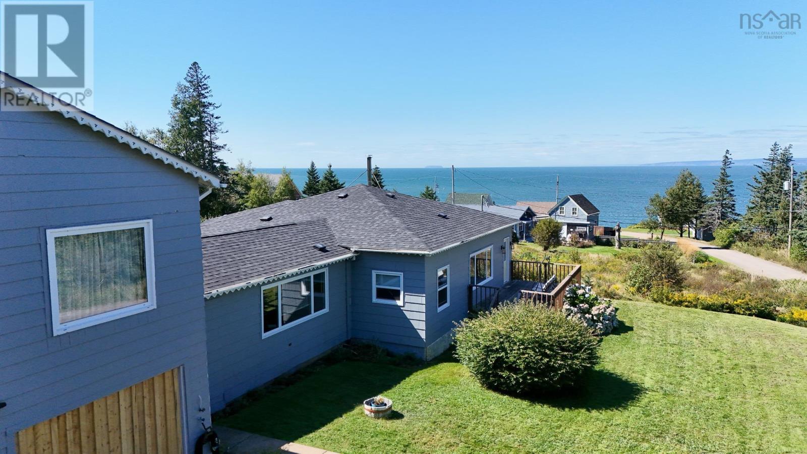 60 Cove Road Property Photo