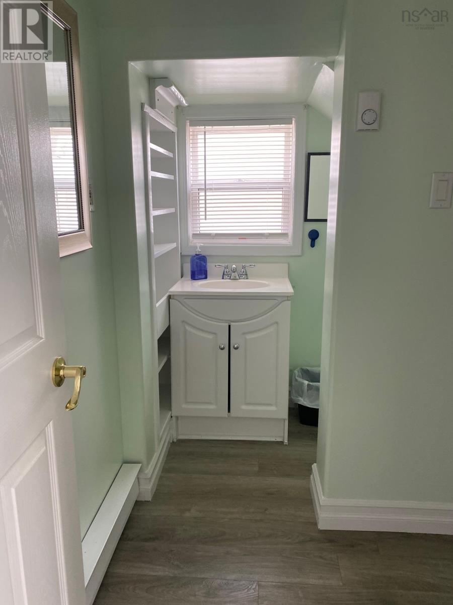 263 Bentinck Street Property Photo 6