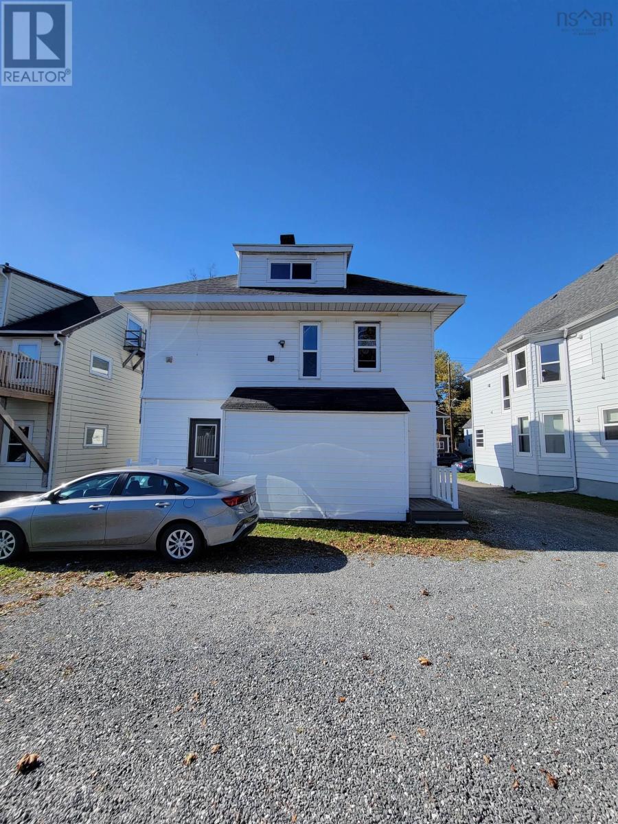 273 Bentinck Street Property Photo 2