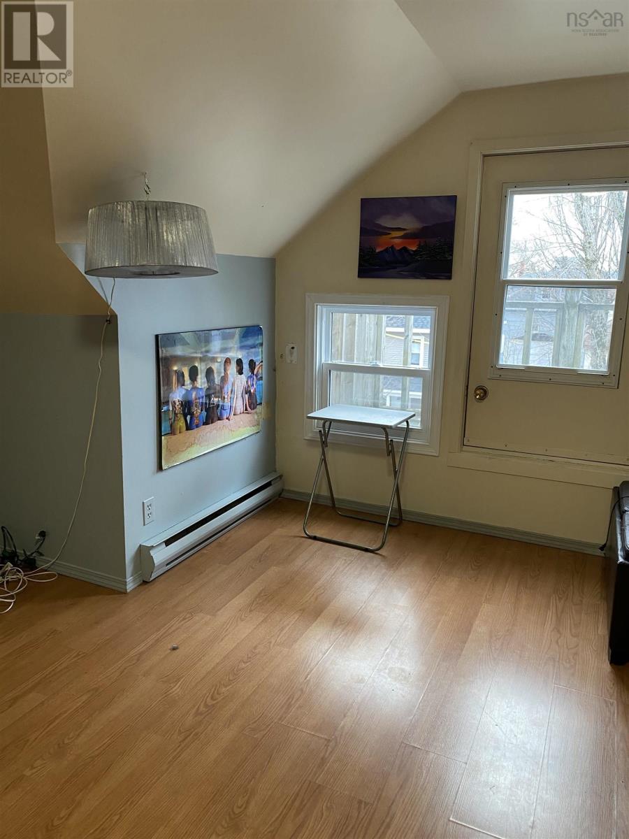 273 Bentinck Street Property Photo 10