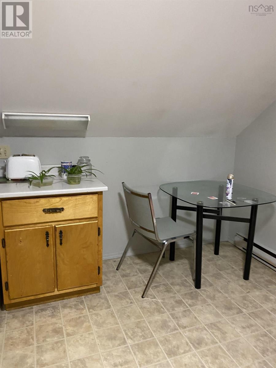 273 Bentinck Street Property Photo 15
