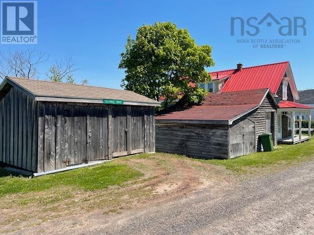 1729 Highway 6 Property Photo 37
