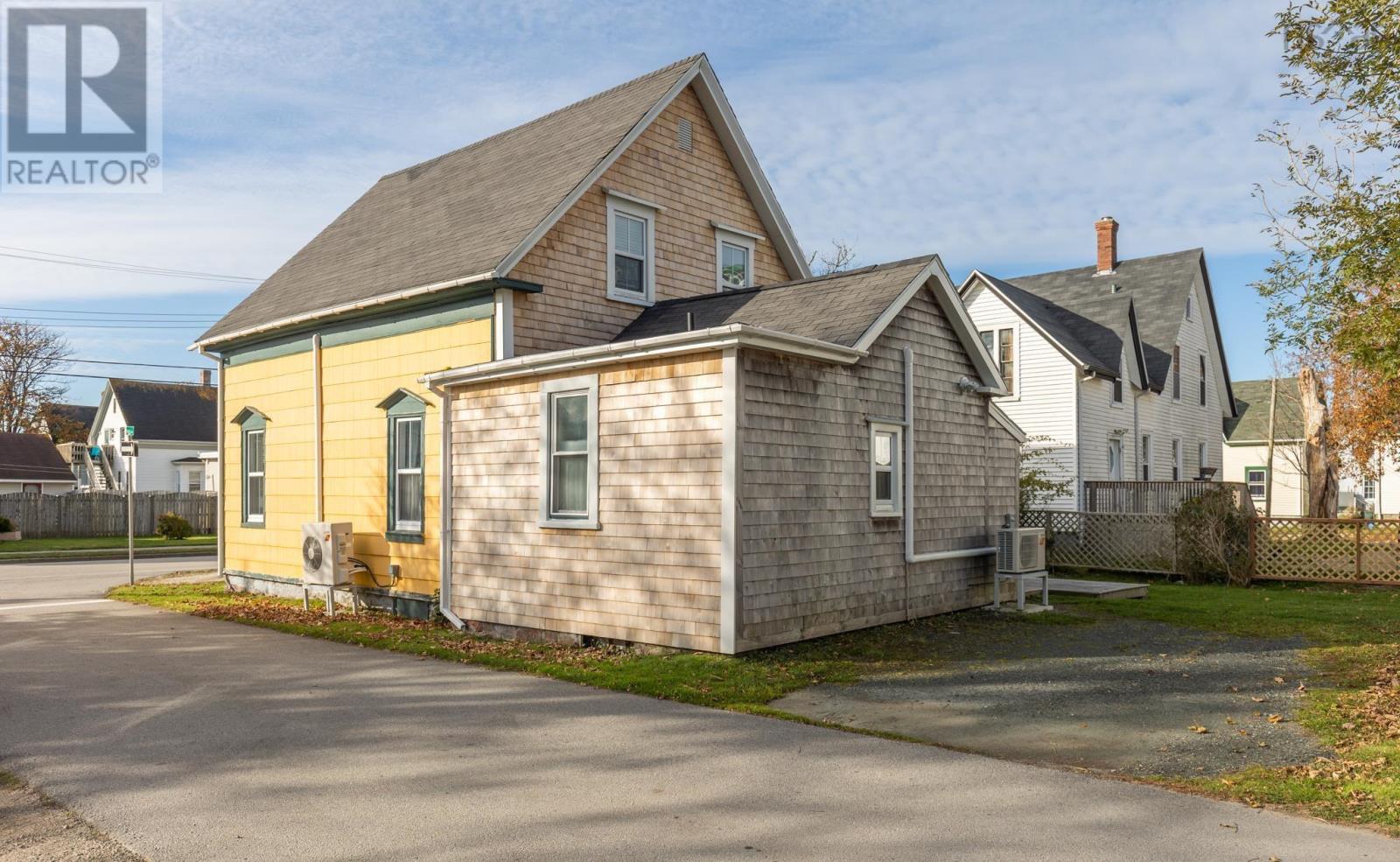 24 Albert Street Property Photo 3
