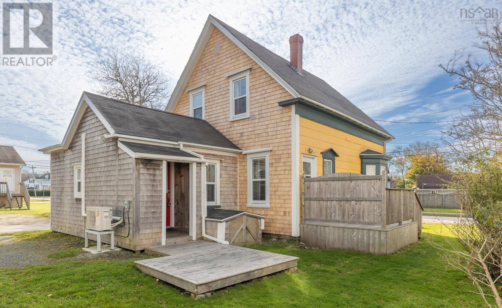 24 Albert Street Property Photo 4