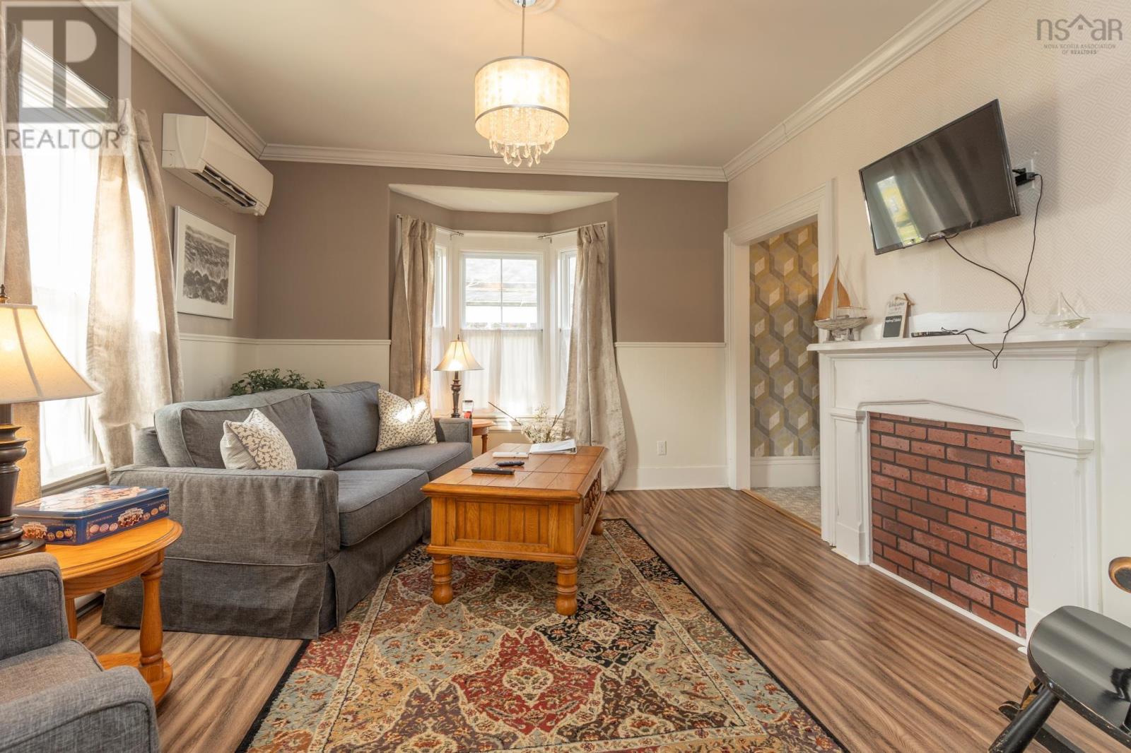 24 Albert Street Property Photo 5