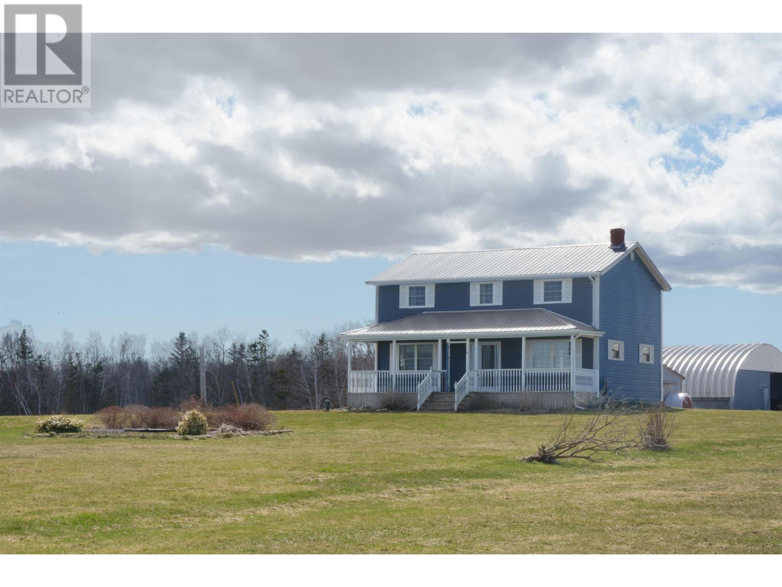 386 Windon Road Property Photo 2