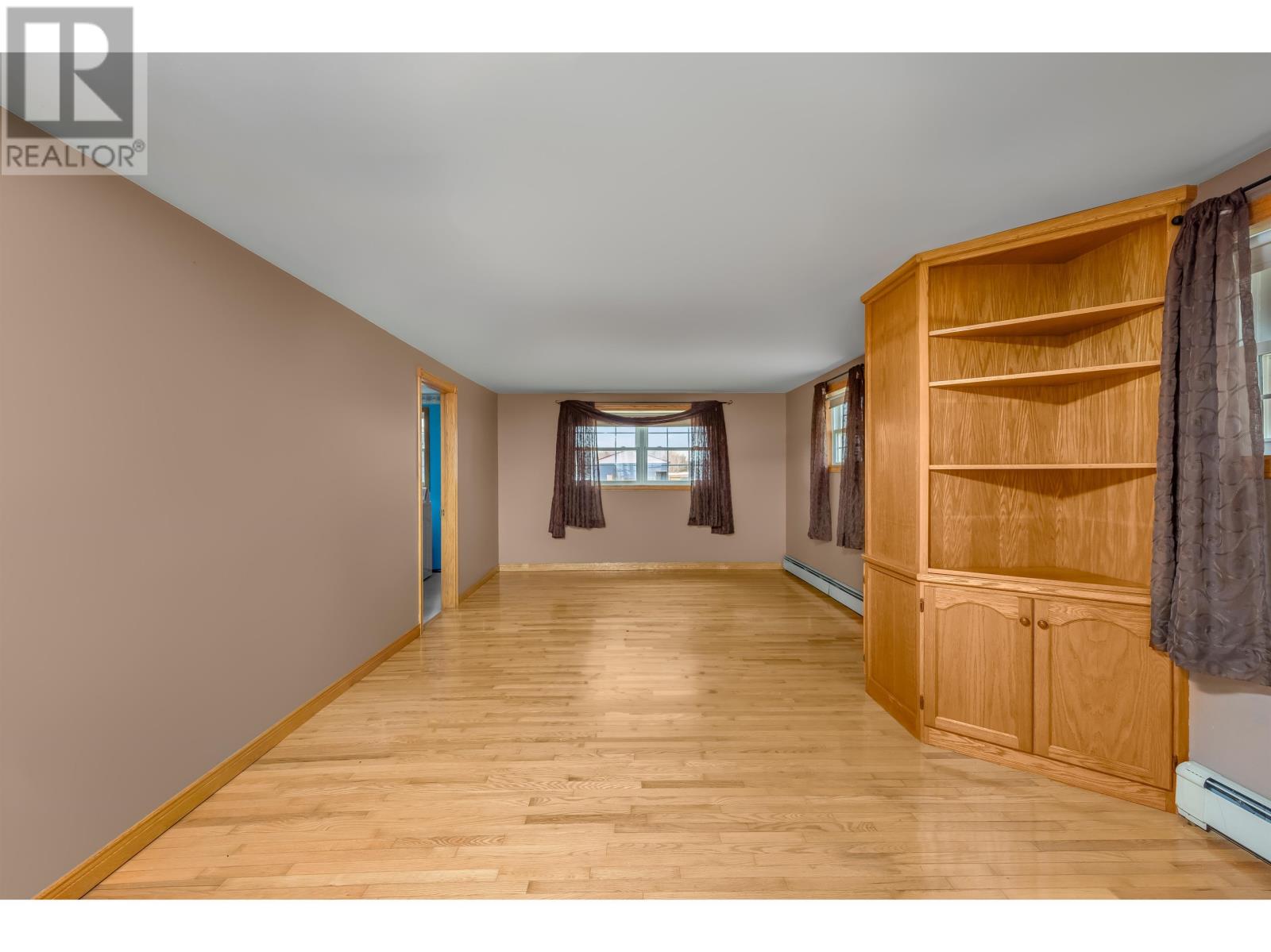 386 Windon Road Property Photo 34
