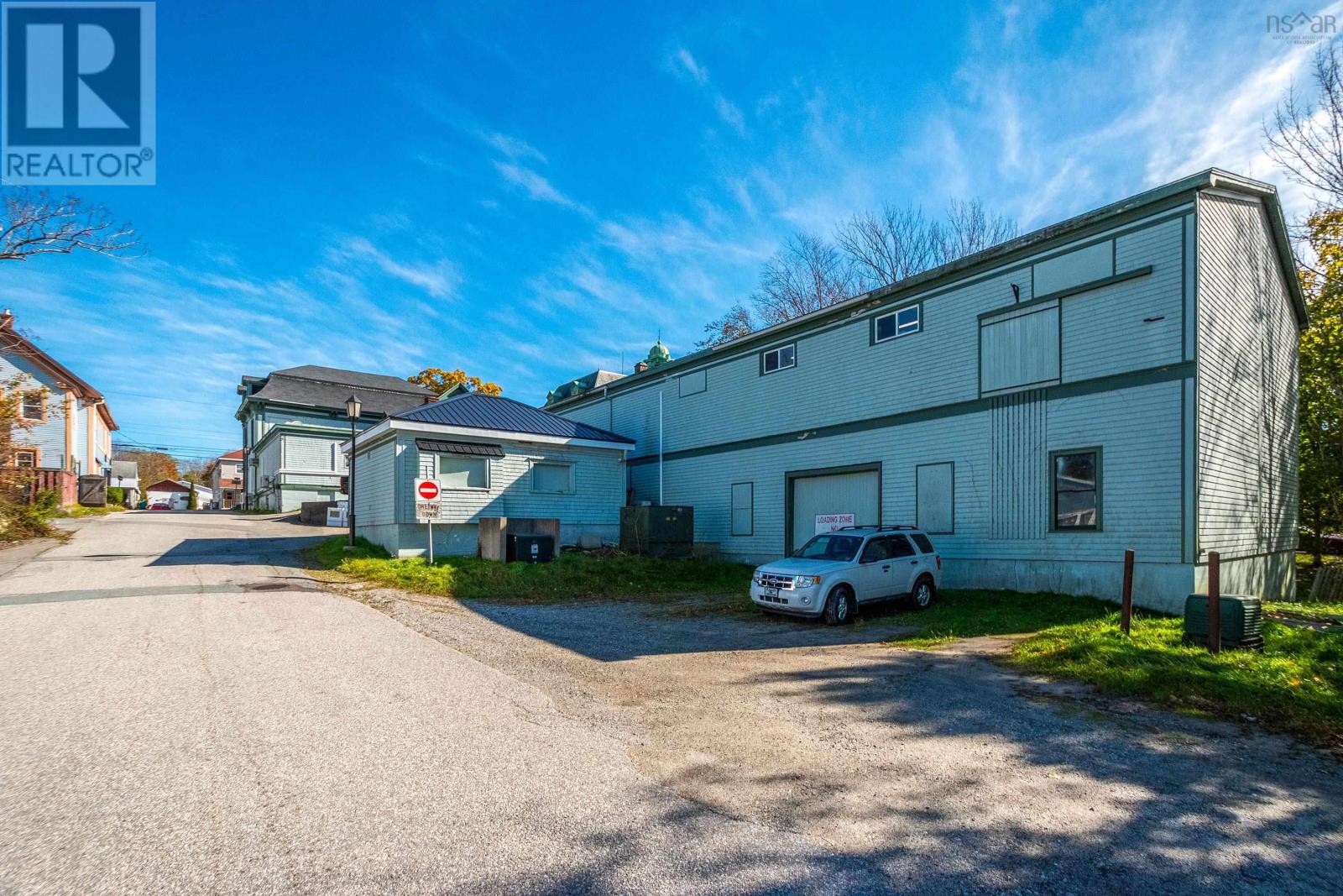 147 Water Street Property Photo 10