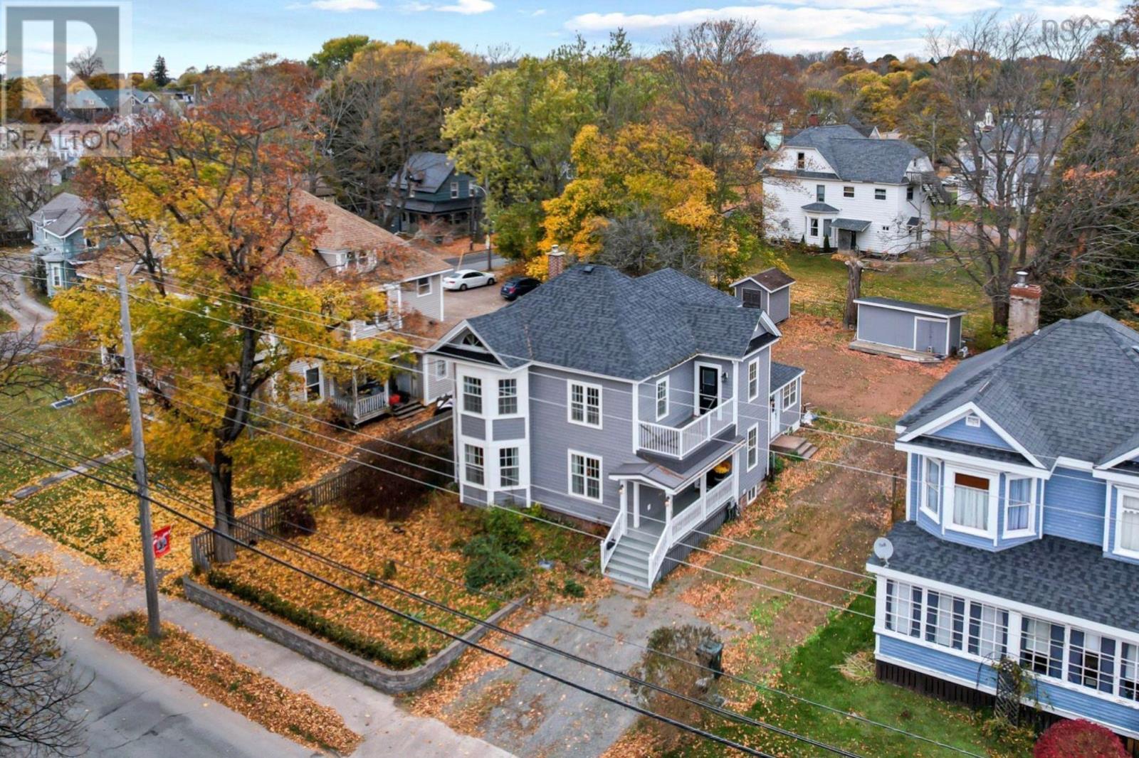 124 Church Street Property Photo