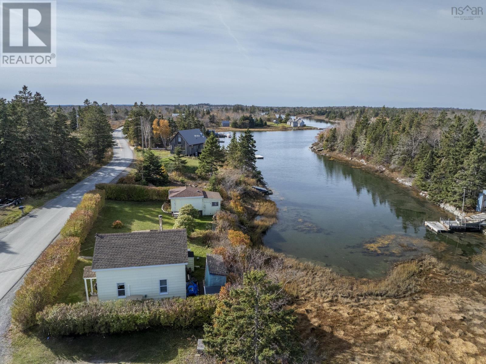 501 Stonehurst Road Property Photo 1