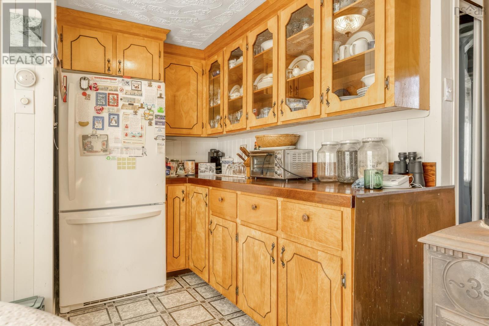501 Stonehurst Road Property Photo 6