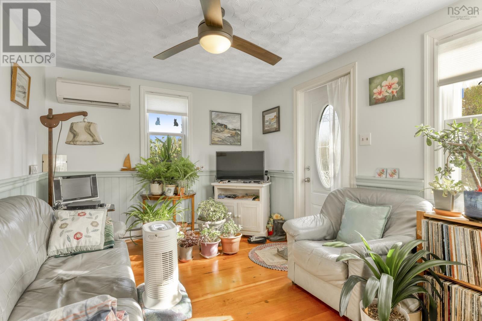 501 Stonehurst Road Property Photo 10