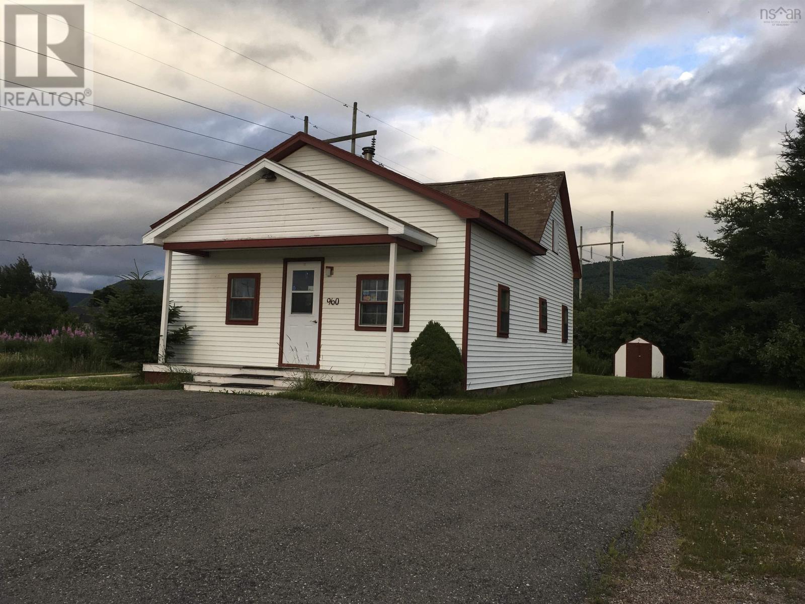 960 Cheticamp Back Road