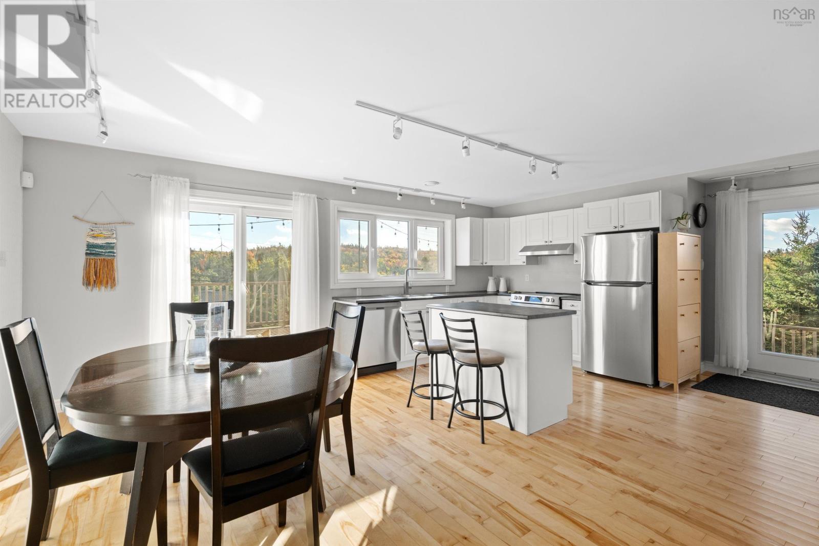 735 Terence Bay Road Property Photo 19