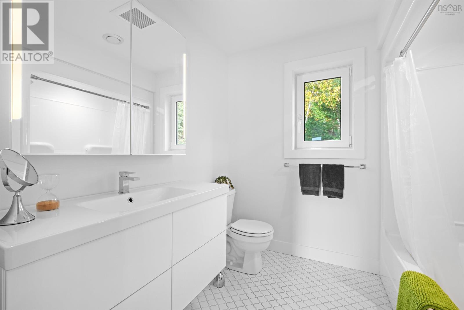 735 Terence Bay Road Property Photo 44