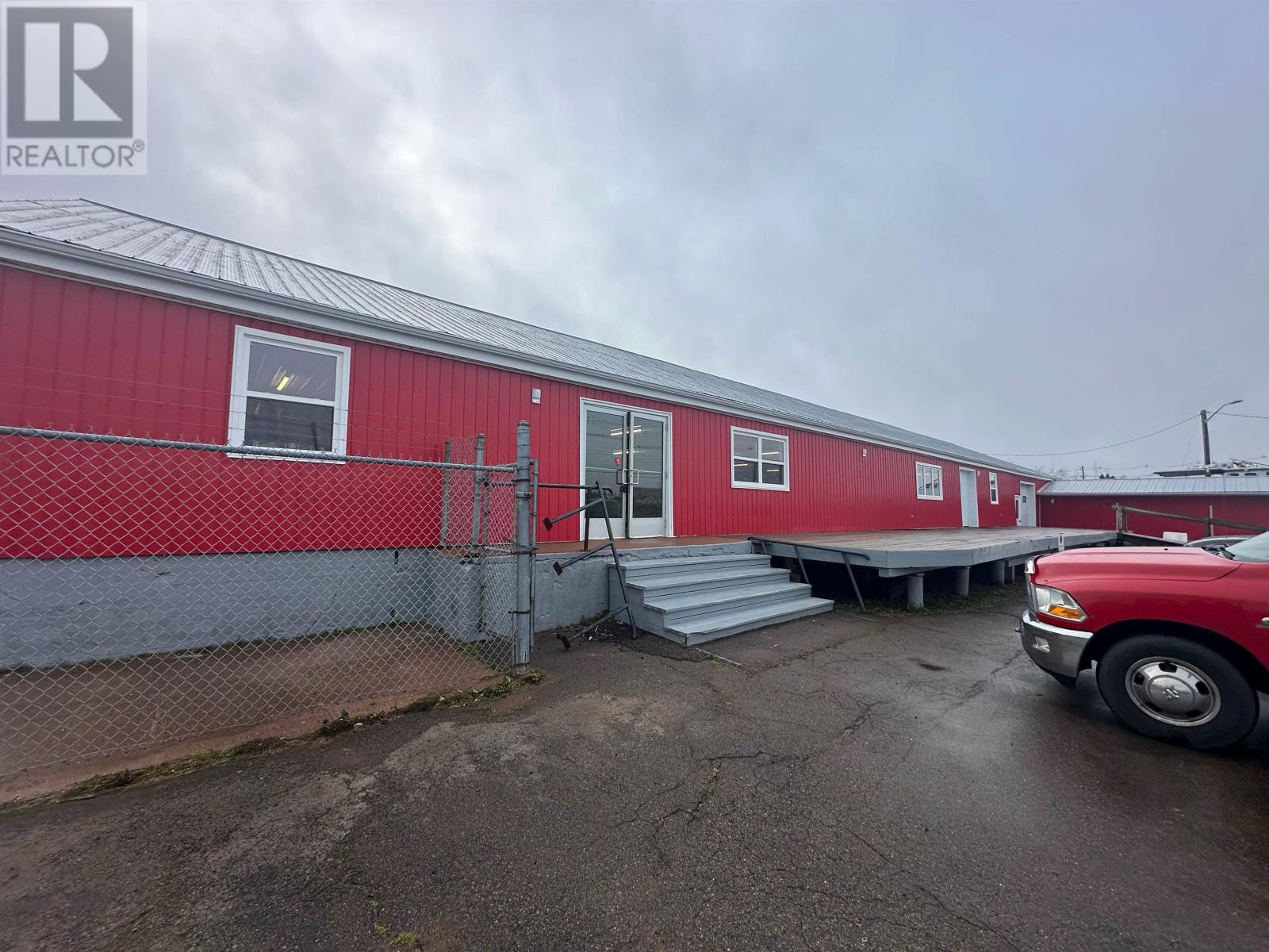 60 Harvard Street Property Photo 3